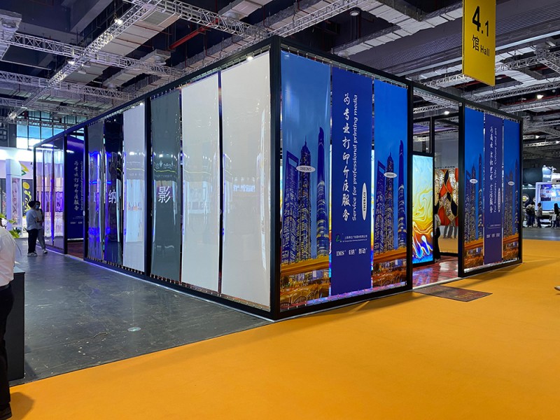 濟(jì)寧玻璃貼17