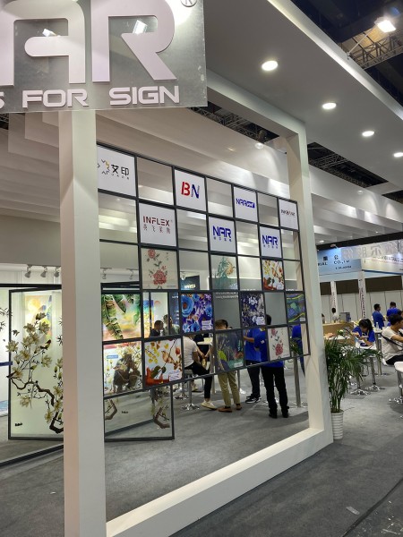 濟(jì)寧玻璃貼20